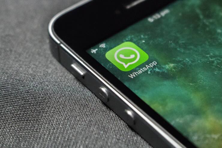 smartphone con whatsapp