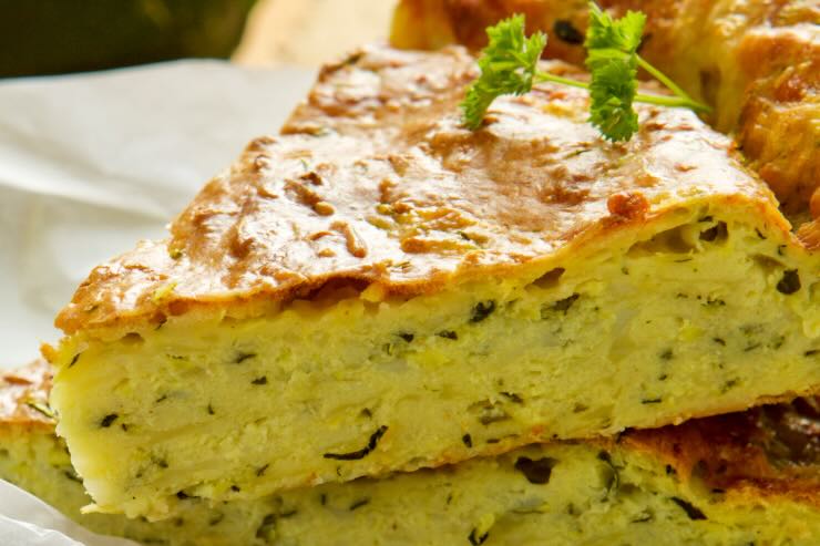 pezzo di torta alle zucchine