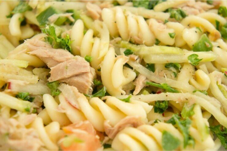Pasta col tonno e verdura
